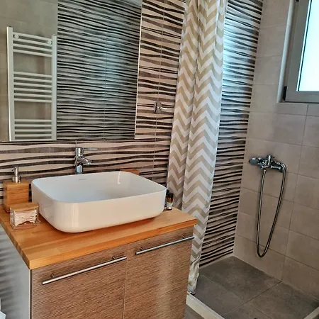 Gythio Mare Apt Appartamento Mavrovoúnion