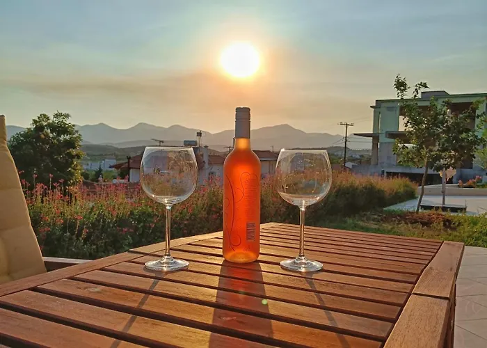 Gythio Mare Apt Mavrovoúnion